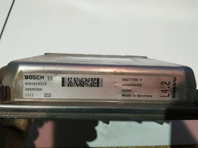 028101319 centralina motore VOLVO S60 I 2.4 D5 2001 28SA5360 612323 - Immagine 1 di 4