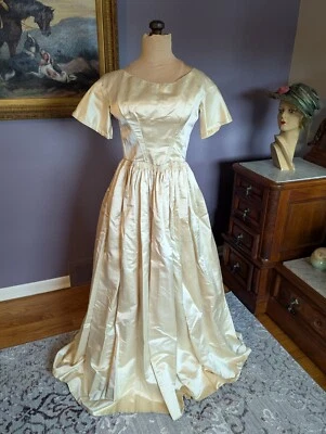 RARE Elegant Antique ca 1850's Silk/Satin Wedding Dress Gown Handmade Museum - Image 1 of 4
