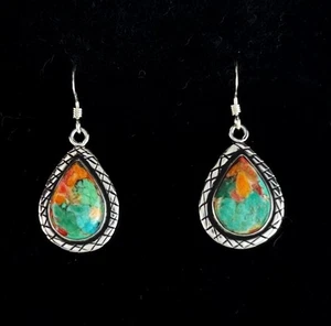 Handcrafted Turquoise and Spiny Oyster Earrings - Picture 1 of 6