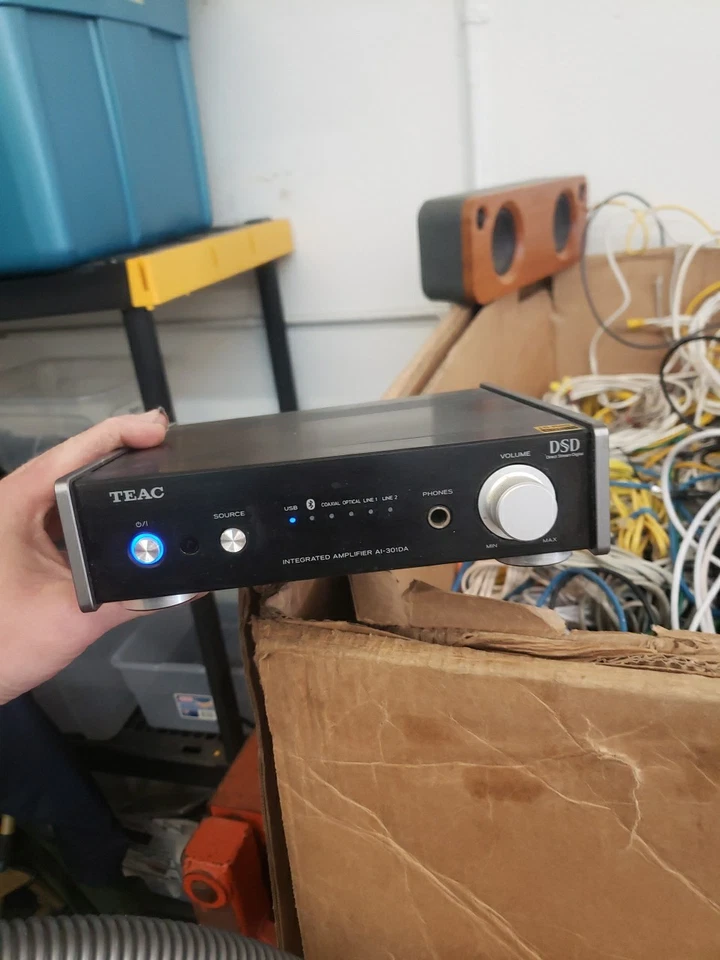 TEAC AI-301DA Integrated Amplifier No Remote - Image 1 of 4