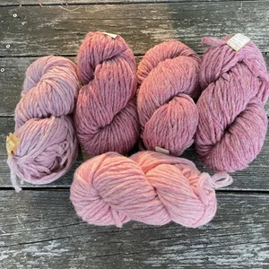 Christopher Sheep Farm Yarn 100% Wool Bulky Dusty Rose Lilac Pink 5 skeins 20 oz - Picture 1 of 5