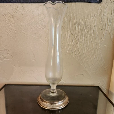 Jarrón Wallace Sterling R-43 con volantes de vidrio con patas de plata 8 3/4" de alto Foto 1 de 4