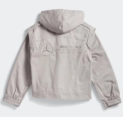 *IN HAND* Bad Bunny x Mercedes - AMG Petronas Formula One Team Track Top Size XS - Photo 1/3