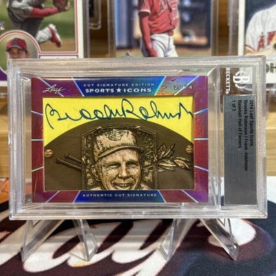 Frank Robinson/Brooks Robinson 1/3 Duel  Cut Autos. 2014 Leaf Sport Icons HOF - Image 1 of 4