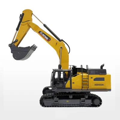 1:35 XCMG XE650GK Crawler Hydraulic Excavator Construction Machine Diecast Model - Image 1 of 4