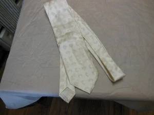 LN BRIONI OFF WHITE LEAF PATTERNED HANDMADE SILK TIE - Bild 1 von 4