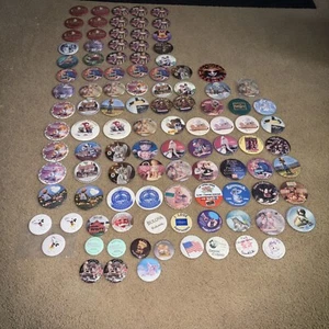 Huge Collectible Button Pin Lot Of  108 Buttons-Used/Pre-Owned-Small/Large Sizes - Picture 1 of 6