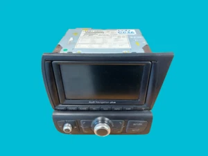 AUDI R8 42 SAT NAV RADIO NAVIGATION HEAD UNIT 424035192B -SPARE/REPAIR /UNTESTED - Picture 1 of 15