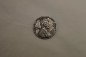 1943 SILVER STEEL LINCOLN WHEAT PENNY NO MINT MARK MAGNETIC - Picture 1 of 3
