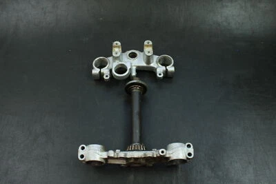 Yamaha TTR225 2003 abrazaderas triples B4310 Foto 1 de 4