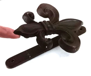 Llamador de puerta Fleur De Lis hierro fundido conversacional único - Imagen 1 de 2