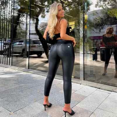 Freddy WR.UP Pants N.O.W. Women Faux Leather 7/8 Black Skinny Booty Pants Large! - Image 1 of 4