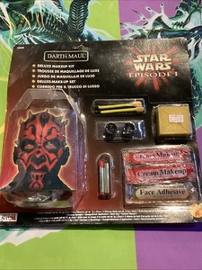 Darth Maul Deluxe Makeup Kit 1999 - Picture 1 of 3