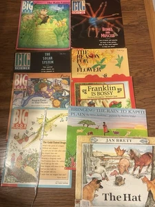 Lot Of 9 Scholastic Easel BIG BOOK Oversize Teacher Classroom Story Time - Picture 1 of 11