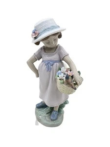 Lladro interior goods cute friend 06826 figurine object Used - Picture 1 of 6