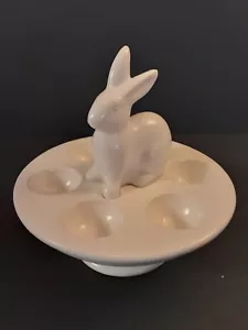 All White Ceramic Colored Easter Egg Holder With Bunny In Center Footed - Picture 1 of 10