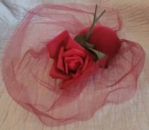 VINTAGE 1950'S Miss Sally Victor Burgundy Velvet Hat W/ Rose & Veil - Picture 1 of 10
