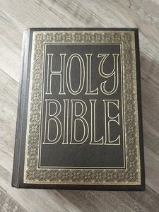 Holy Family Bible Red Letter Edition New American LARGE Print 1977 Gold - Picture 1 of 22