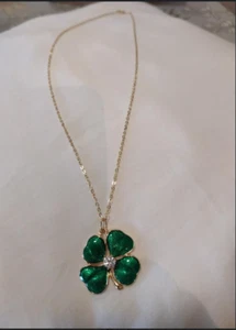 Collana E Ciondolo Quadrifoglio Con Zirconia E Foglie Dipinte Al Fuoco - Foto 1 di 4