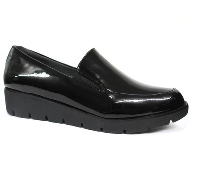 NEW Earth Zurich Bern Black Patent Leather Loafer Slip on Comfort Shoes Size 12 - Image 1 of 4