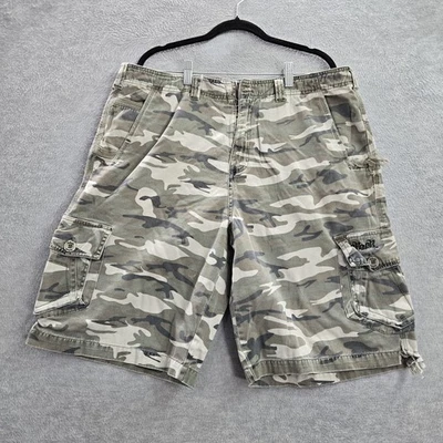 Pantalones Cortos Hombre No Fear 36 Verde Camuflaje Bolsillos Carga Logo 11" Entrepierna LEER Foto 1 de 4