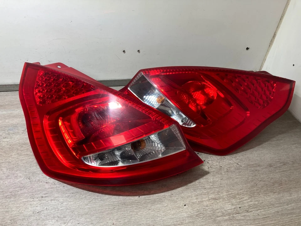 2008 FORD FIESTA MK7 PASSENGER & DRIVER SIDE REAR TAIL LIGHTS PAIR - Image 1 of 4