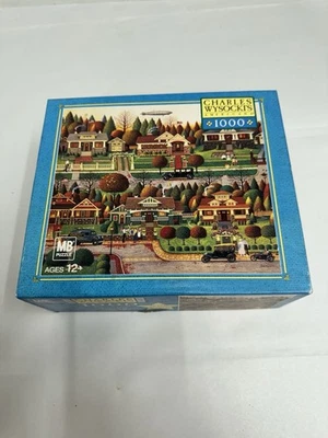 MB Charles Wysocki LABOR DAY IN BUNGALOWVILLE 1000 piece puzzle COMPLETE - Image 1 of 4