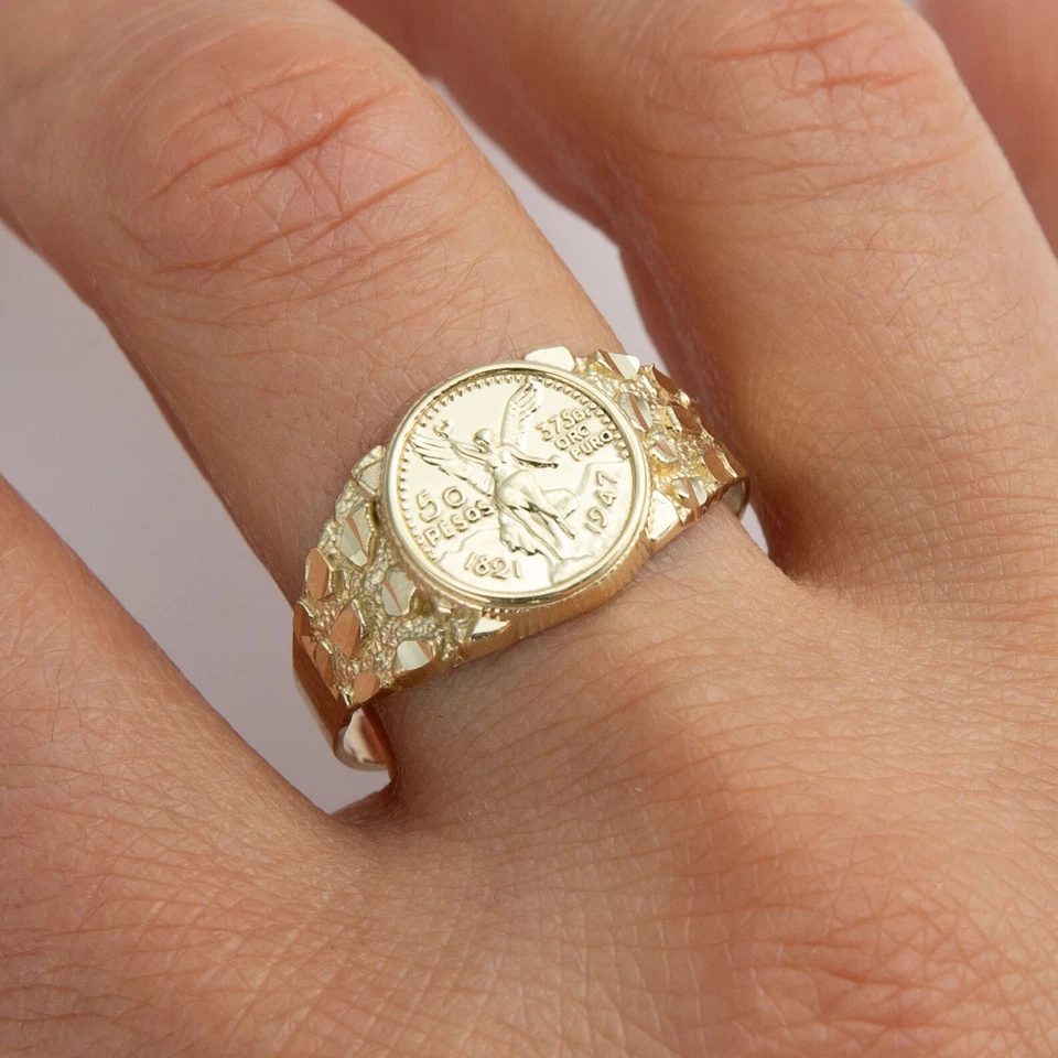 Solid 10K Gold Mexian 50 Pesos Centenario Nugget Signet Ring Yellow Gold - Image 1 of 4