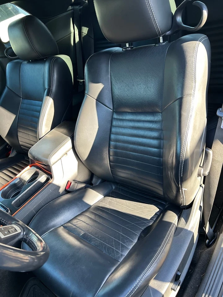 PARA DODGE CHALLENGE MOTOPTES 2008-2014 ASIENTO DE COCHE PERSONALIZADO COJINES DE CUERO DURADEROS Foto 1 de 4