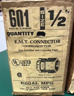 REGAL MFG. ~ 601 E.M.T. ~ CONNECTOR COMPRESSION TYPE SIZE 1/2" - Image 1 of 3