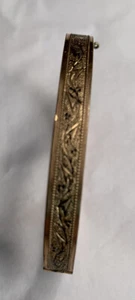 Vtg 60s Gold Plated Hinged Bangle Bracelet 1/4”w Floral Etched Detail Oval Shape - Picture 1 of 12