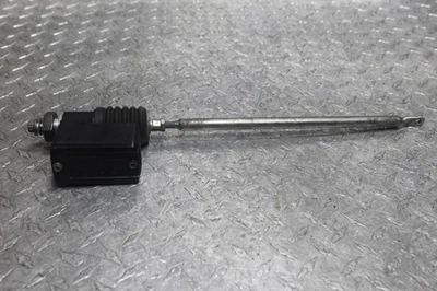 Harley-Davidson Dyna Low Rider 2005 freno trasero cilindro maestro con depósito Foto 1 de 4