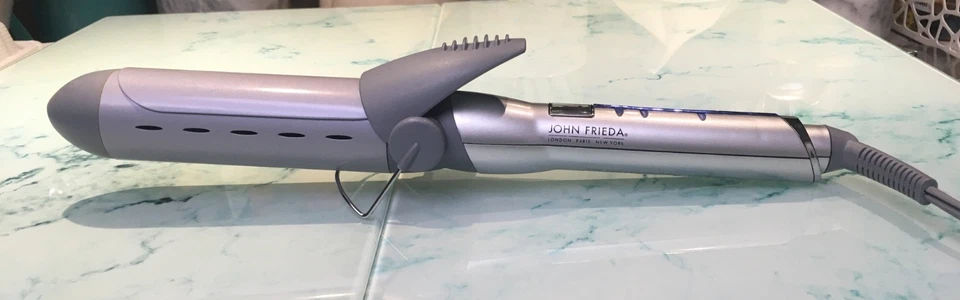 Rizador John Frieda 1 1/4 pulgadas modelo JFC10 Foto 1 de 4