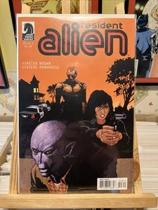 Resident Alien #3 2012. Dark Horse Comics - Picture 1 of 1