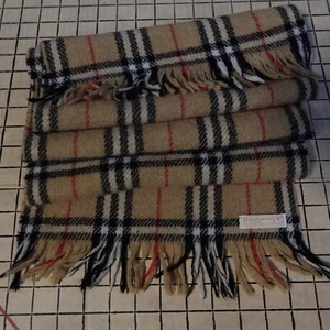 Vintage Burberrys of London 100% Wool Scarf Made In Scotland - Picture 1 of 6