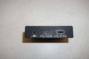 SUBARU OUTBACK BT USB/AUX-In Socket Port 86257AN10A 2024 - Picture 1 of 3