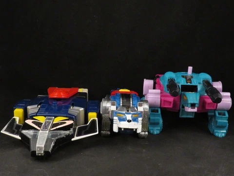 Transformers, Voltron Blue Lion, and Pentabot Lot Cover
