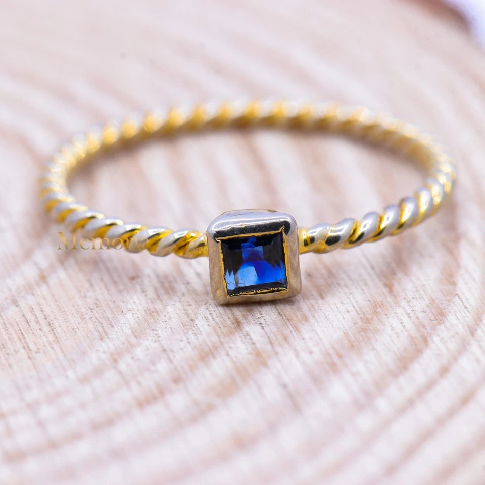 925 Argento Sterling Naturale Taglio Princess Zaffiro Blu Contorto Fedina 6 - Immagine 1 di 4