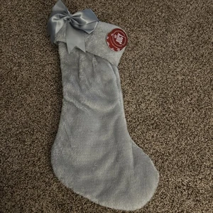 Neu mit Etikett - Juicy By - Juicy Couture grau Luxus Weihnachten Urlaub Strumpf - Bild 1 von 5