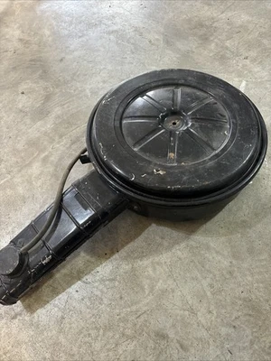 Conjunto de filtro de filtro de aire Ford años 70 Mustang Pinto Maverick Torino 302 351 OEM Foto 1 de 4