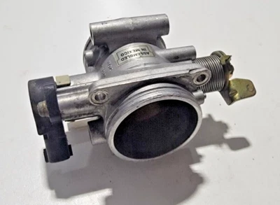 Right Throttle Body 2005-2006 Polaris RMK 900 Fusion Switchback 1202697 1203050 - Image 1 of 4