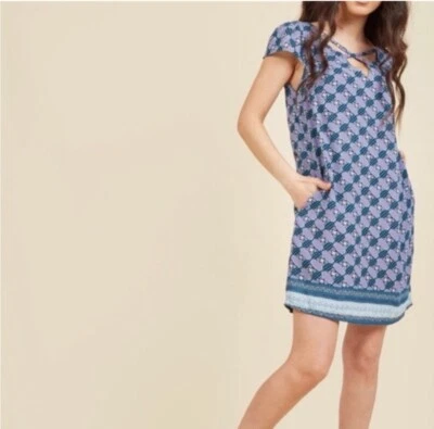 ModCloth Colorfull Blue Floral Shift Knee length Dress Medium - Image 1 of 4