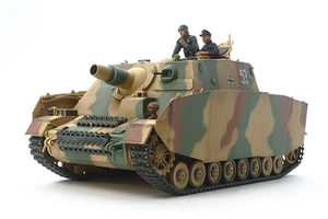 Tamiya 35353 1/35 Scale Military Model Kit WWII German Assault Tank IV Brummbar - Picture 1 of 1