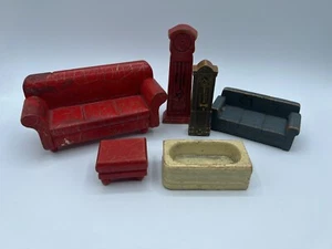 STROMBECKER DOLLHOUSE FURNITURE 6 PIECE LIVING ROOM Red Gold Couch Tub Clock - Picture 1 of 23