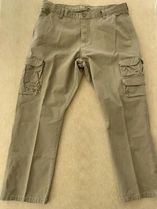 Wrangler Cargo Pants Mens 40x30 Khaki Relaxed Fit Workwear Utility Ranger Canvas - Picture 1 of 8