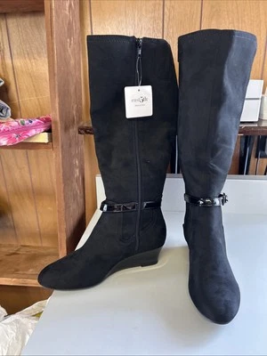  East Fifth Ellerton Bota Negra Mujer 8.5 Gamuza con Hebilla  Foto 1 de 4