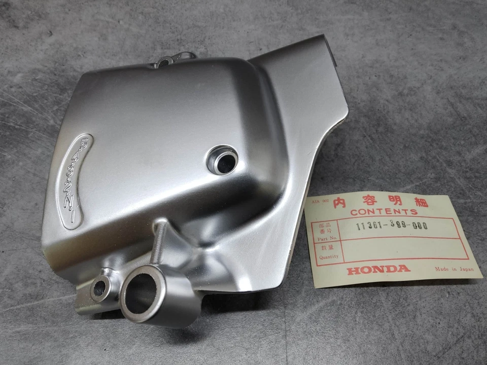 Carter pignon de sortie boite HONDA CB125Twin T/T2 TA/TB 11361-399-000 - Photo 1/1