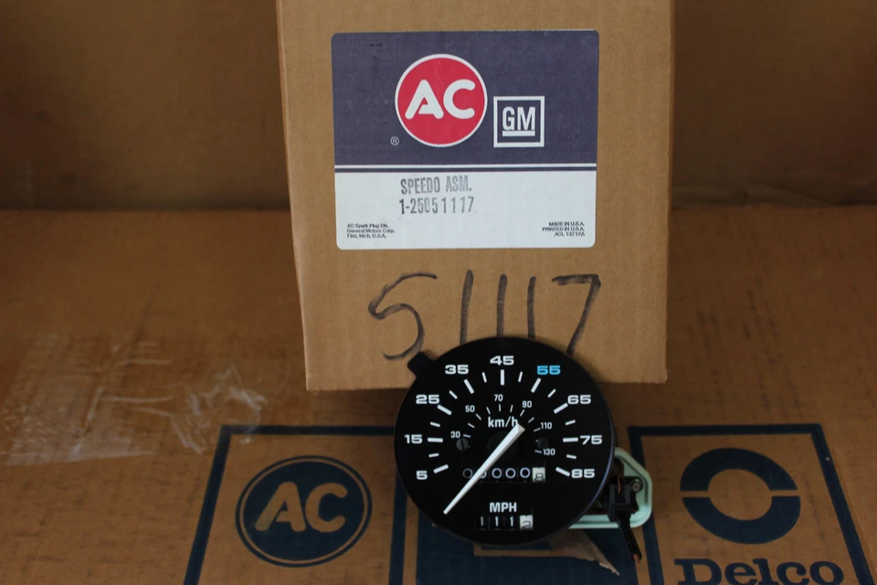 Nuevo de Lote Antiguo AC Delco GM# 25051117 Velocímetro Odómetro Medidor 1983-1989 Buick Skyhawk Foto 1 de 1