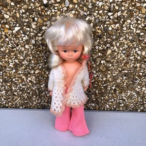 Vintage Playmates Hong Kong Doll - 30cm - Picture 1 of 6