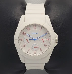 Mens Fossil Poptastic 3 Eye Dial Sport White Silicone Watch FS5223 L3 - Picture 1 of 9